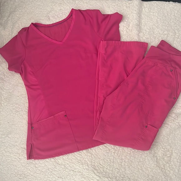 Tops - Nurse scrub set